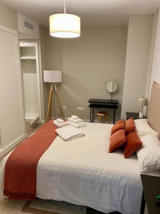 Nuevo Moderno Apartamento De Lujo 세비야 외부 사진